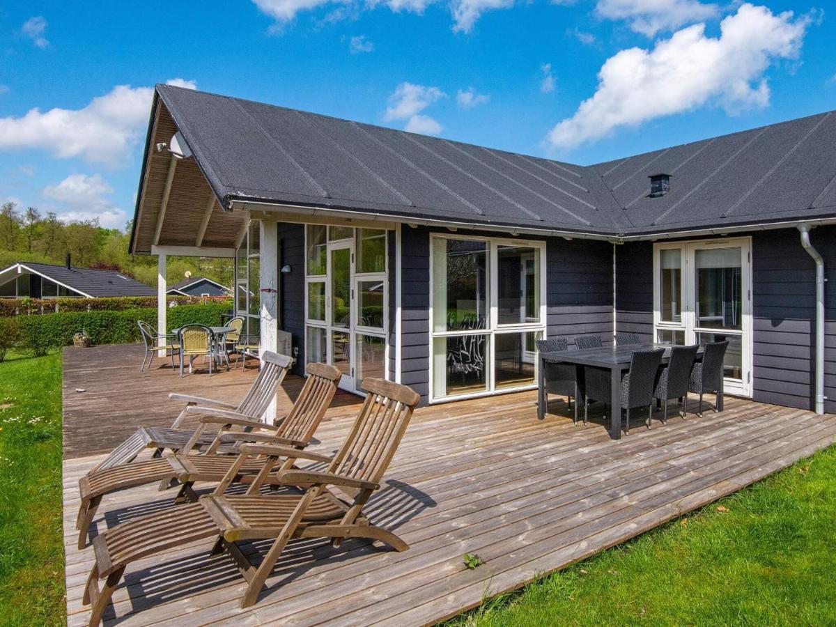 12 Person Holiday Home In Aabenraa Loddenhøj Kültér fotó